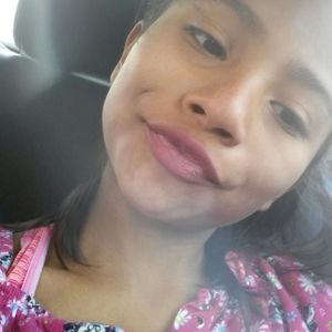 Meet your Posher, Sonia